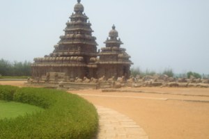 Impromptu India - Shore Temple